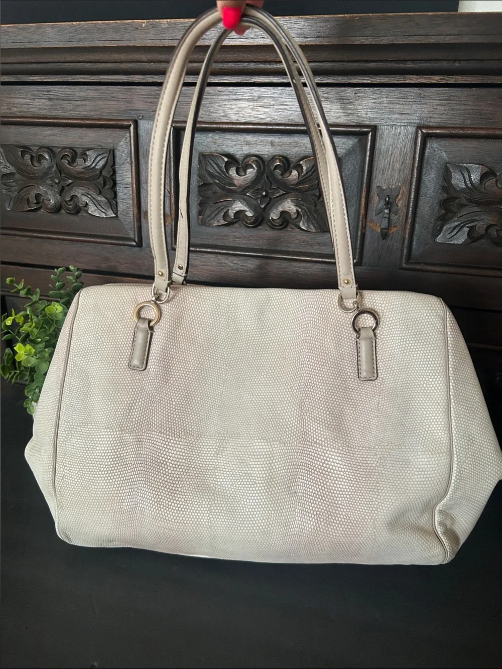 Coach Cream Shoulder Bag with Gold Tone Hardware